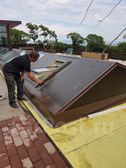 Зенитный фонарь, изготовление и монтаж на крыше во Владивостоке