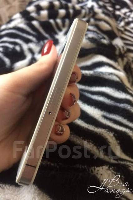 Apple iPhone 4. �/� ����