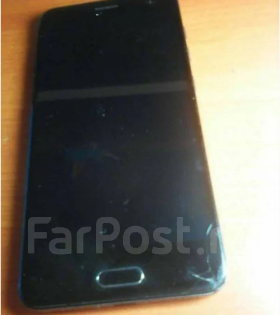 ZTE Blade V8. �/� ����