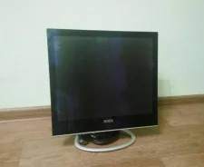 Xerox. 17" ����