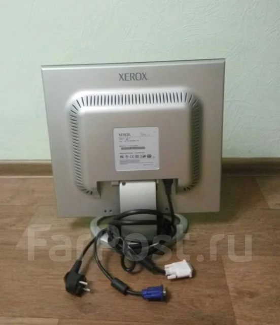 Xerox. 17" ����