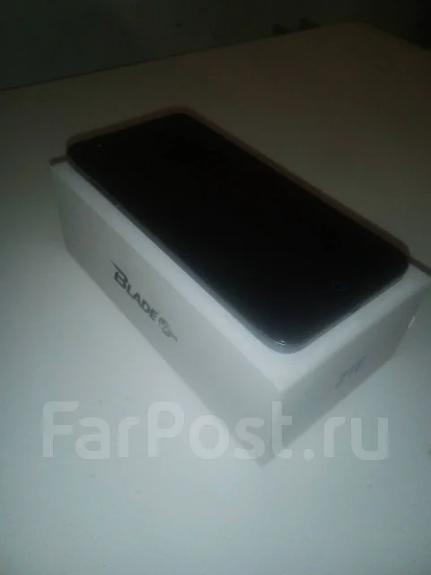 ZTE Blade V7. �/� ����
