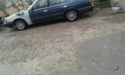Mazda 929 ����