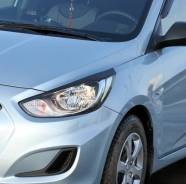 Накладка на фару. Hyundai Solaris, RB Двигатели: G4FA, G4FC