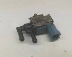 Клапан вакуумный. Nissan: X-Trail, King Cab, Maxima, Elgrand, Presage, Avenir, Almera, Sunny, March Box, Civilian, Patrol, Cedric, Bluebird Sylphy, Cu...