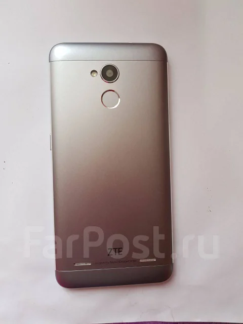 ZTE Blade V7 Lite. ����� ����
