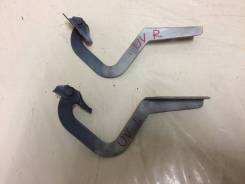 Крепление капота. Mazda Proceed, UF66M, UV56R, UV66R, UVL6R