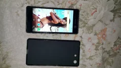 Sony Xperia M5. �/�