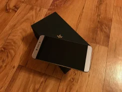 LeEco [LeTV] Le 2 X527. �/� ����