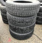 Toyo Winter Tranpath MK4. Зимние, без шипов, 2009 год, износ: 5%, 4 шт. Под заказ