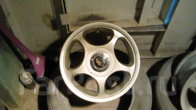 Kosei Grand Infest D4. 6.5x15", 4x100, 4x114.3, �� 60,1���. ����