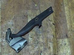 Петля капота Suzuki Grand Vitara 2005-2012, левая
