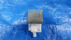 Ручка открывания капота. Toyota: Vios, Voxy, Corolla Axio, Fortuner, Soluna Vios, Hilux Surf, Noah, Corolla Fielder, Corolla, 4Runner, Alphard Двигате...