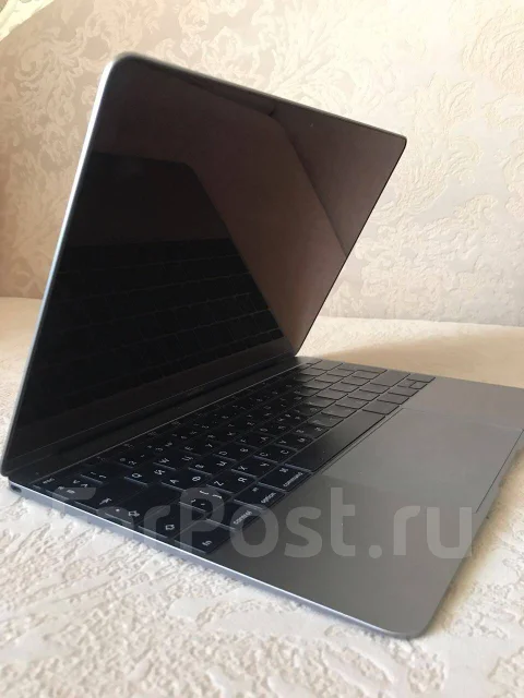 Apple MacBook 12. 12", 1 600����, ��� 8 ��, ���� 512���, WiFi: 1, Bluetooth: 1 ����