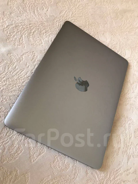 Apple MacBook 12. 12", 1 600����, ��� 8 ��, ���� 512���, WiFi: 1, Bluetooth: 1 ����