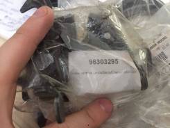 Замок капота. Chevrolet Lanos Двигатели: L13, L43, L44, LV8, LX6