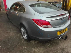 Opel Insignia ����