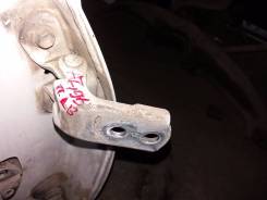 Крепление двери. Toyota: Corona, iQ, Corolla, Altezza, Raum, Sprinter, Mark II Wagon Blit, Sprinter Carib, Tarago, Succeed, bB, Sienta, Corolla Axio...
