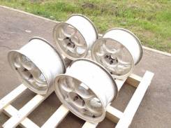 Black Racing. 8.0x16", 5x114.30, ET35, ЦО 73,1 мм.