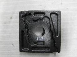 Ящик. Toyota Premio, AZT240, NZT240, NZT260, ZRT260, ZRT261, ZRT265, ZZT240, ZZT245 Toyota Allion, AZT240, NZT240, NZT260, ZRT260, ZRT261, ZRT265, ZZT...