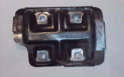 Кожух защитный выпуска 25586-28030 25586-28031. Toyota: Allion, Ipsum, Avensis, Estima Hybrid, Opa, Avensis Verso, Estima, Vista, Caldina, Tarago, Pic...