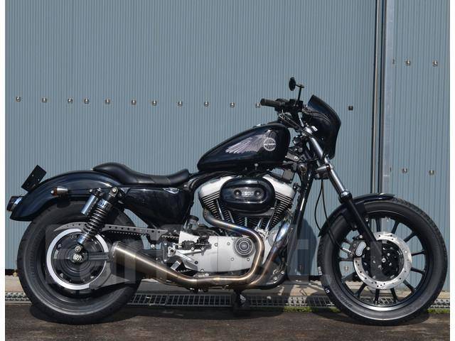 Sportster 1200 shop roadster