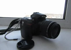 Nikon D90 ����