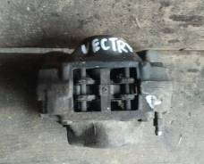 Суппорт задний правый Opel Vectra B