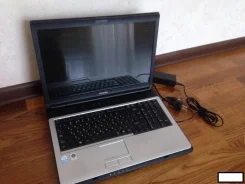 Toshiba Satellite L350. 17.1", ���� 250���, WiFi: 1, Bluetooth: 1, ����������� �� 3��. ����