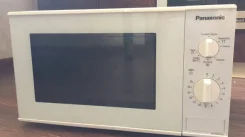 Panasonic. NN-GM231W. ����