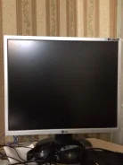 LG. 19", ���������� �� (LCD, LED, QLED) ����