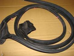 Уплотнитель двери. Subaru Forester, SG5, SG9, SG9L Двигатели: EJ202, EJ203, EJ205, EJ255
