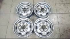 Nissan. 5.5x15", 6x139.70