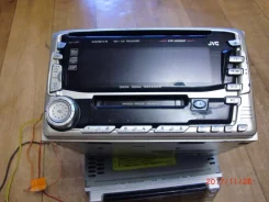 JVC KW ����