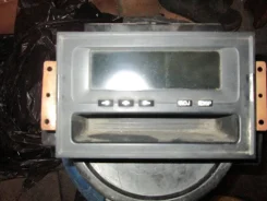 Mitsubishi Montero. V75W ����