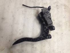 Педаль газа. Audi Quattro Audi A6, 4F2/C6, 4F5/C6
