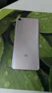Xiaomi Mi5. �/�