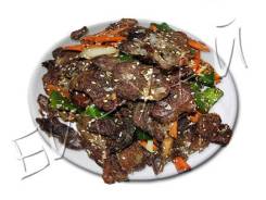Говядина копченая ароматная с кунжутом