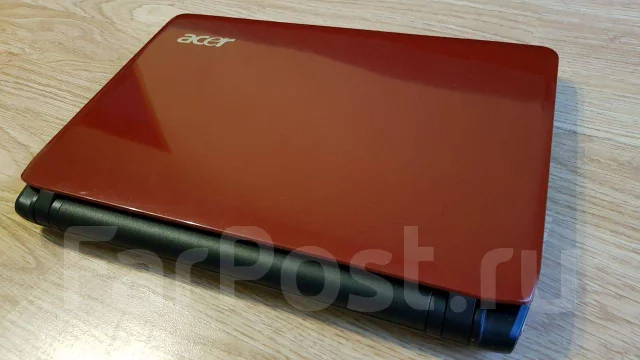 Acer Aspire 1410. 11.6", 1,2����, ��� 2048 ��, ���� 250���, WiFi: 1, Bluetooth: 1, ����������� �� 3��. ����