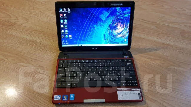 Acer Aspire 1410. 11.6", 1,2����, ��� 2048 ��, ���� 250���, WiFi: 1, Bluetooth: 1, ����������� �� 3��. ����