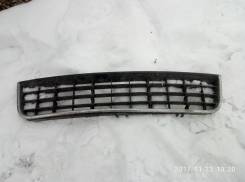 Решетка радиатора. Audi A6, 4B4, 4B6, 4B2, 4B5 Двигатели: AQD, AEB, ALT, AWN, AWL, BFC, ATQ, ALG, APU, ALF, AMX, AWX, AWT, AML, AGA, AYN, AQE, ACK, AN...