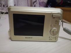 Sony Cyber-shot DSC-S2000. 10 - 14.9 Мп, зум: 3х