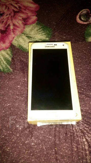 Samsung Galaxy S5 SM-G900f. �/� ����