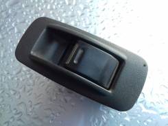Кнопка стеклоподъемника. Toyota: Vista, Sprinter, Sprinter Carib, Corolla Levin, Hilux Surf, Camry, Sprinter Trueno, Corolla, 4Runner, Hilux Двигатели...