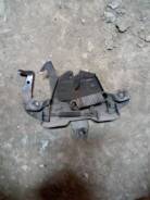 Замок капота. Mitsubishi Lancer, CB3A Двигатель 4G91