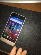 Samsung Galaxy J3 2016. �/�