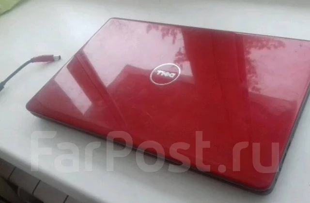 Dell Inspiron 1564. 15.6", 2,3����, ��� 2048 �� ����
