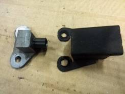 Датчик airbag. Nissan: Wingroad, Qashqai+2, X-Trail, Serena, Grand Livina, Bluebird Sylphy, GT-R, Sentra, Dualis, Qashqai, Lafesta, AD, Livina Двигате...