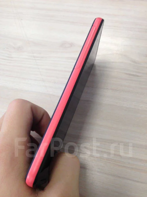 HTC Desire 628. ����� ����