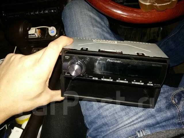 Pioneer MVH-X460UI ����